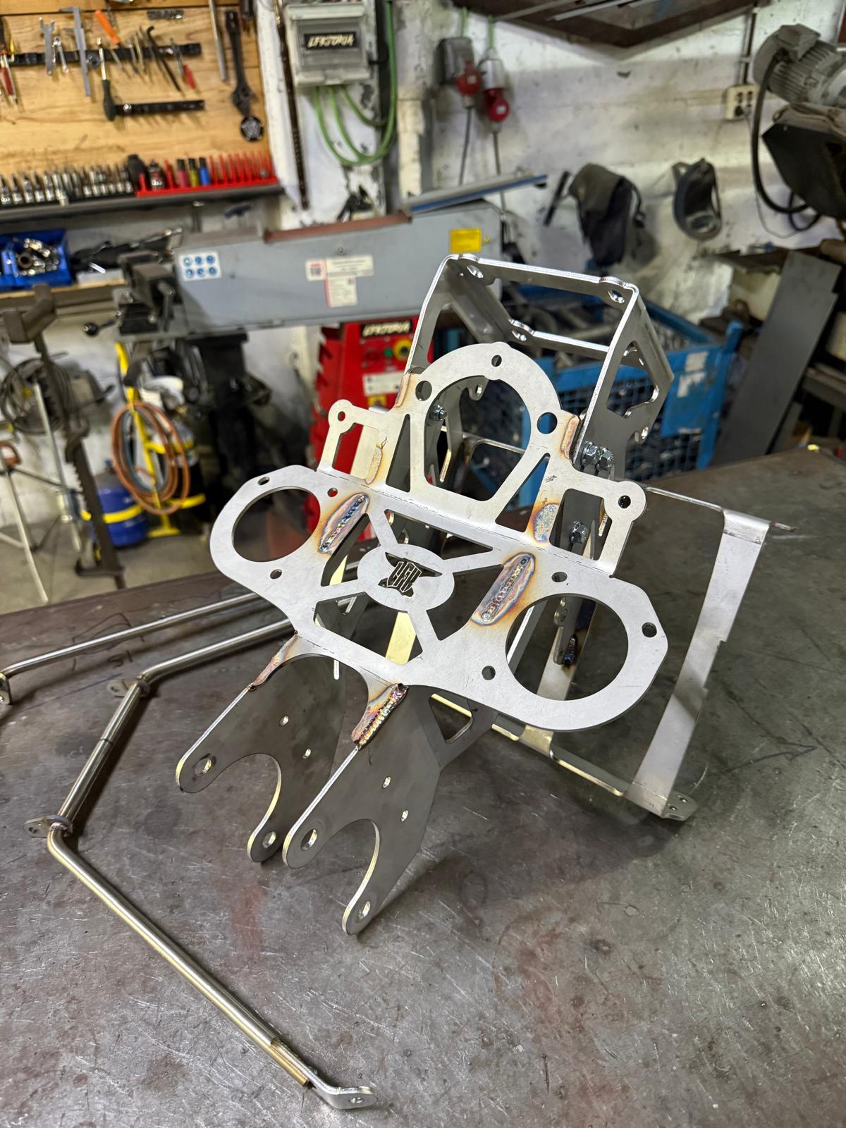 Bracket para fairing Touring 1998/2013 OLD STYLE